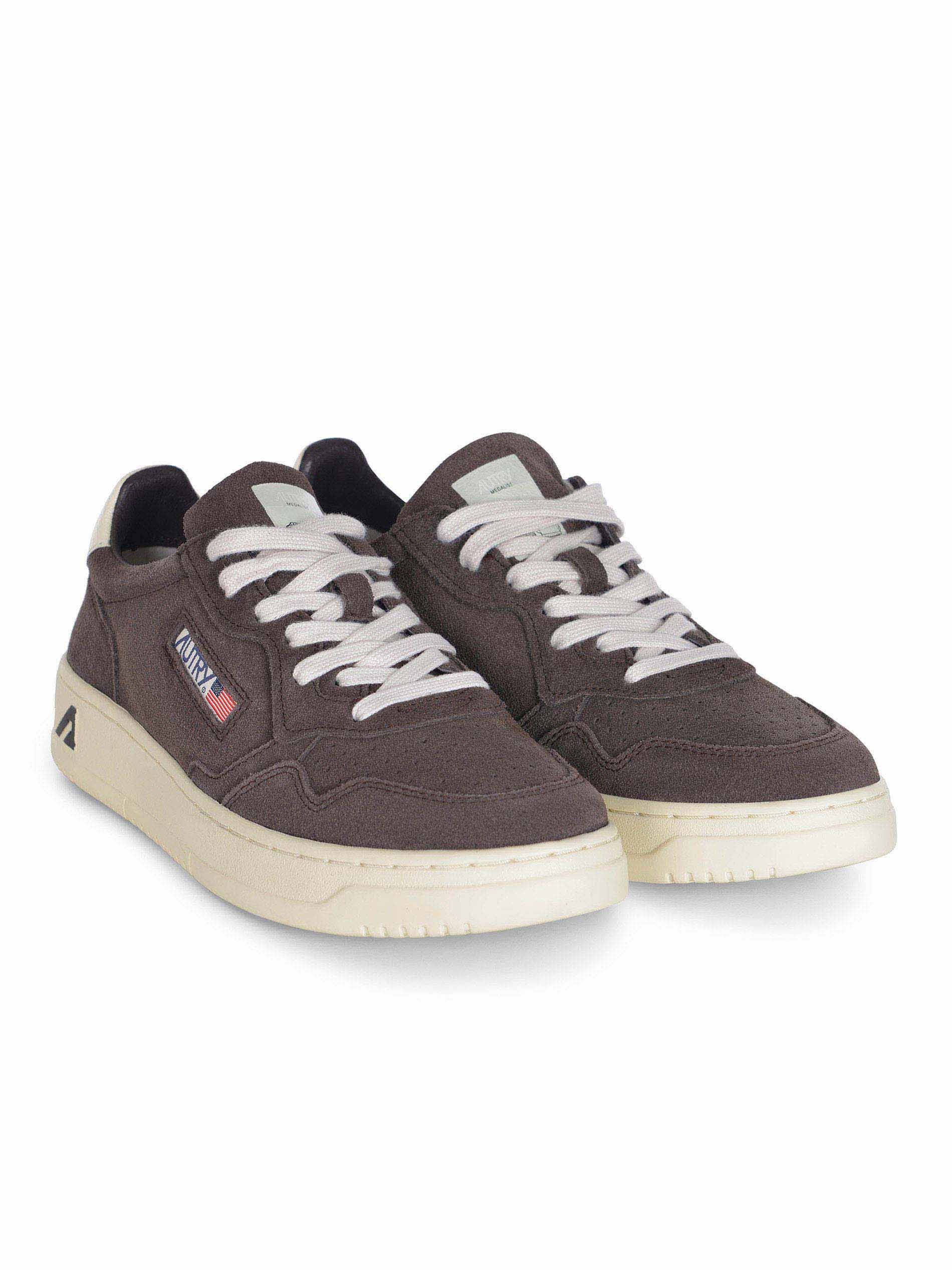 Sneakers Autry "Medalist Low" 