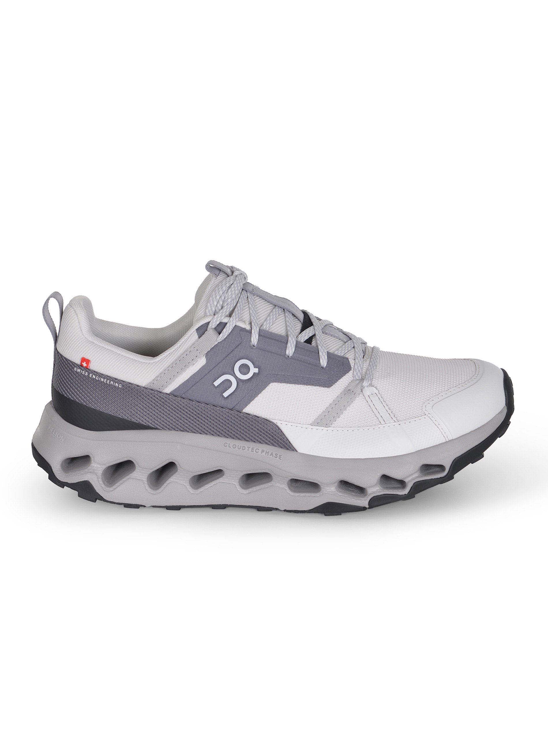 Sneakers ON "Cloudhorizon 1" 