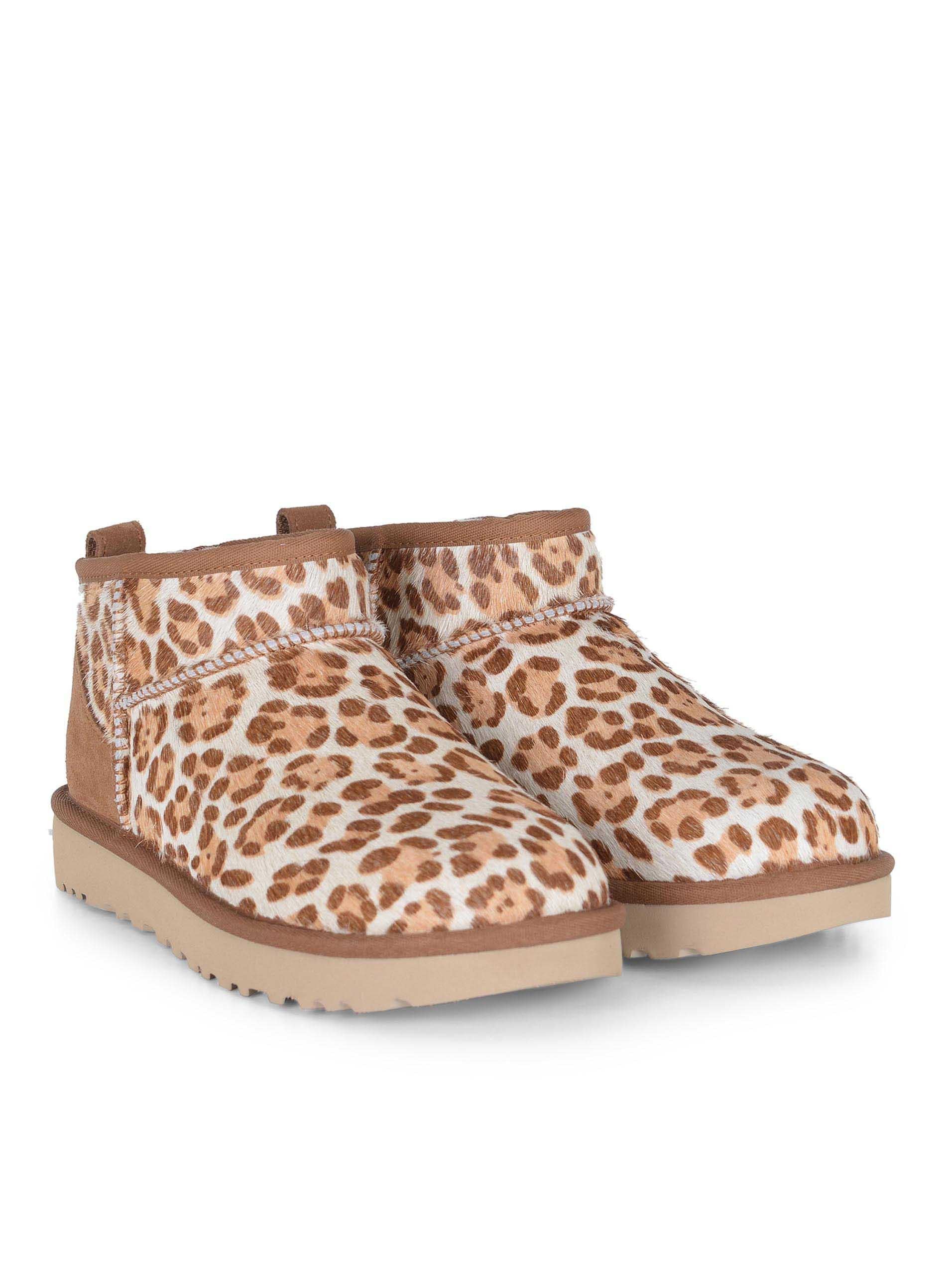 Stivali UGG "Classic Ultra Mini" 