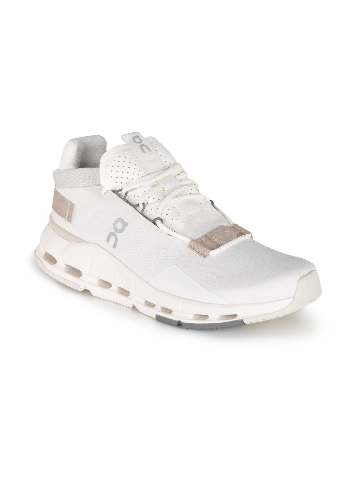 Sneakers ON "Cloudnova 2" 